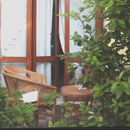 Il Girasole לינה וארוחת בוקר קמאיורה